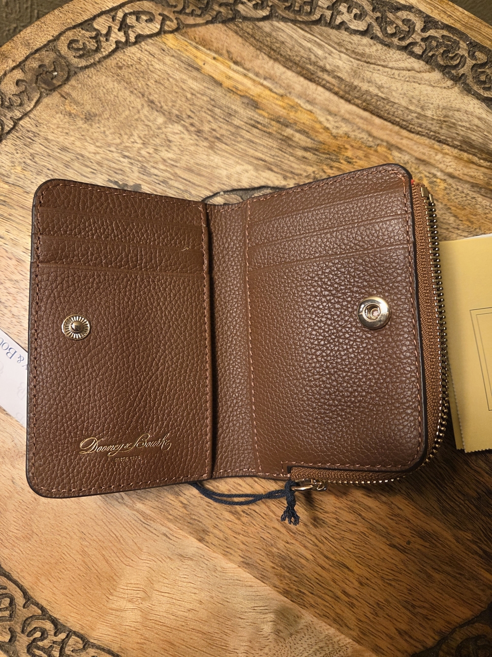 Dooney & Bourke Brown Pebble Zip Wallet NWT - Picture 5 of 8